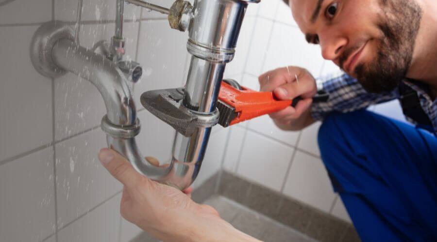 Professional emergency plumbing in Sun City, KS